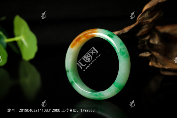 頂級(jí)多彩翡翠手鐲