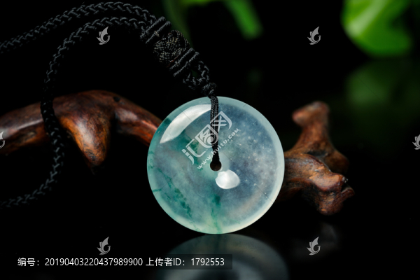 珠寶翡翠