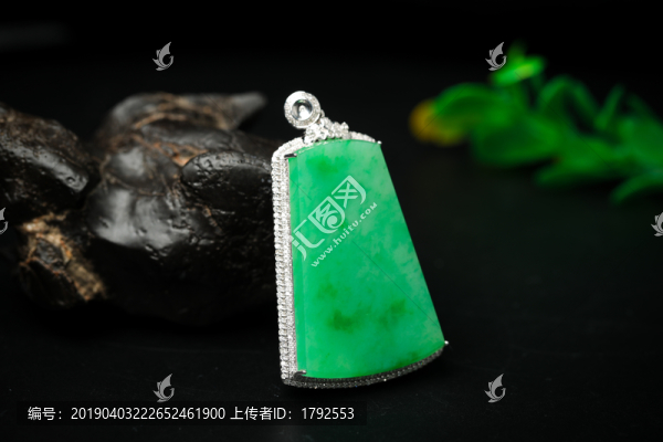 翡翠吊墜