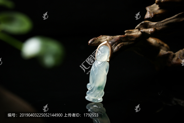 翡翠吊墜