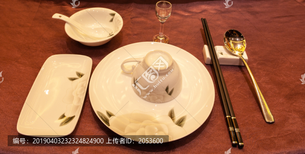 豪華餐廳中式餐具