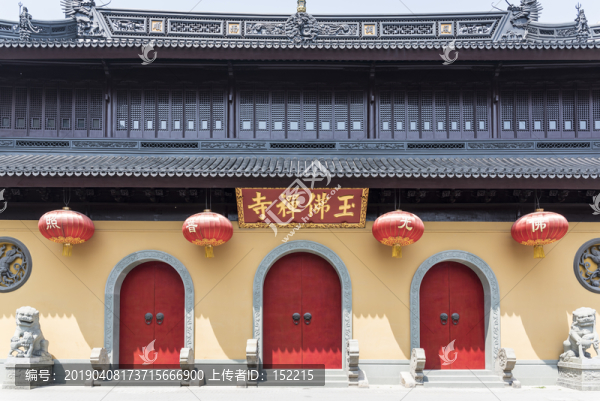 上海玉佛寺正門(mén)