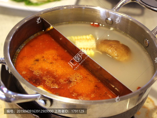 辣紅湯鍋
