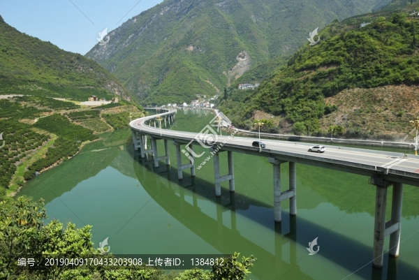 中國最美水上公路