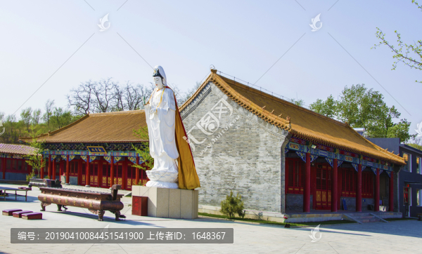 鞍山靈山寺觀音雕塑與建筑