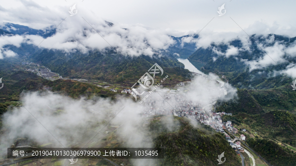 云霧山川
