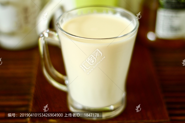 芒果奶茶
