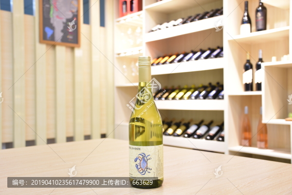 白葡萄酒