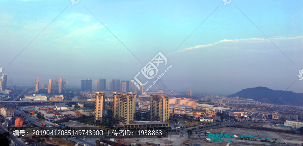 小城建設