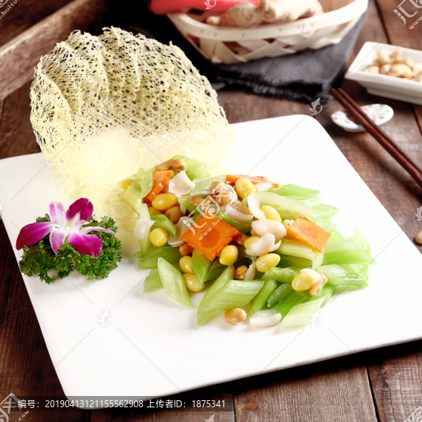 西芹百合炒腰果