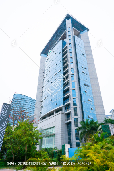玻璃幕墻商務大廈
