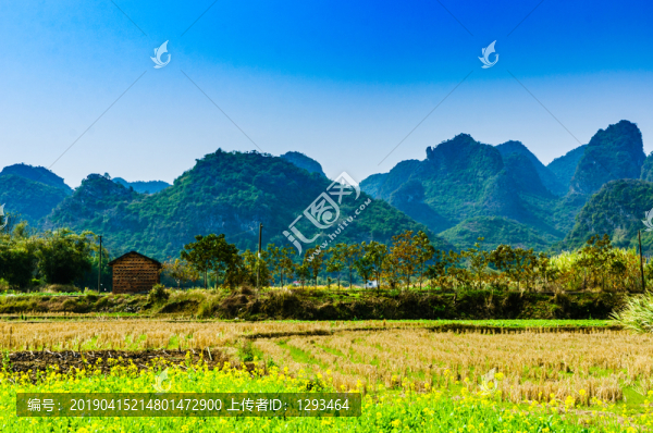 山景田園風(fēng)光