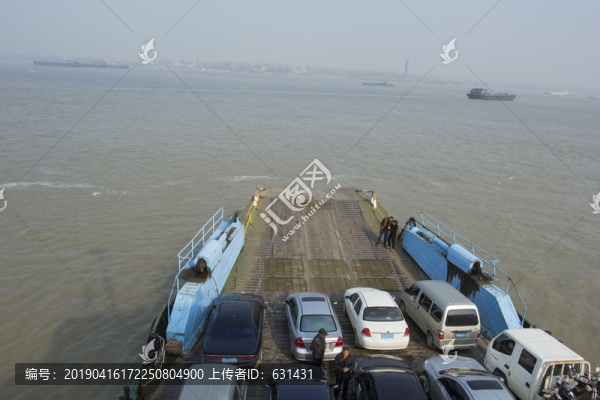 長(zhǎng)江汽車渡輪