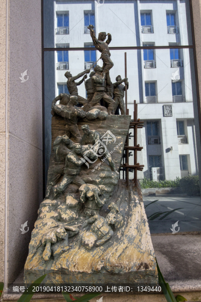 抗洪子弟兵石雕