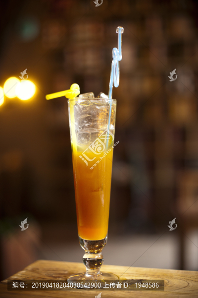 蜜桃菠蘿SODA