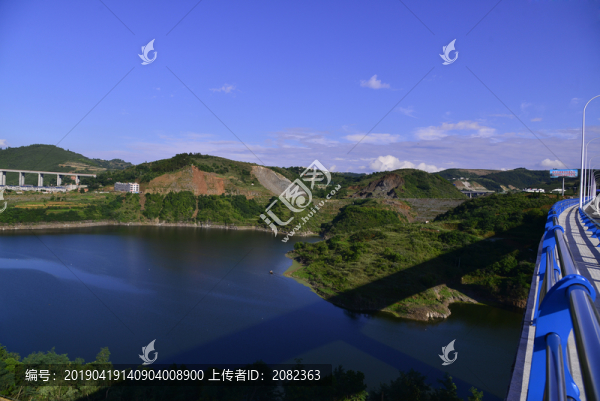 山青水綠的鄖陽漢江
