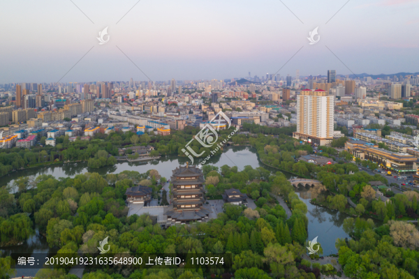 大明湖晚霞37