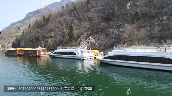 山水船