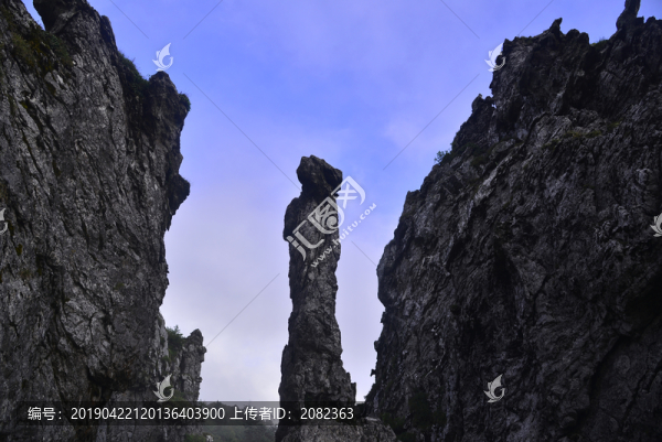 神農(nóng)架板壁崖風(fēng)光
