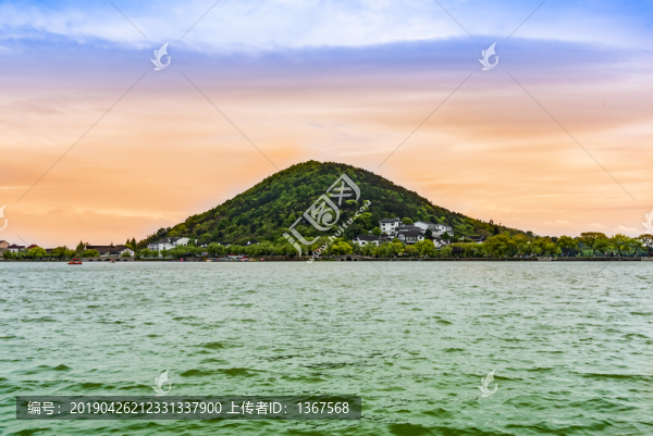 湖泊
