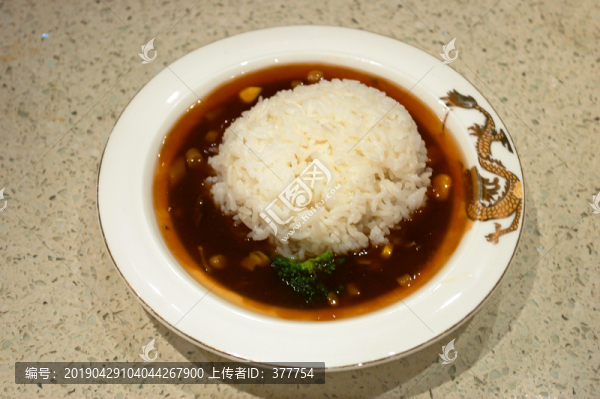 山珍撈飯