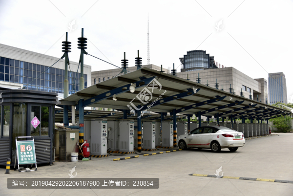 汽車充電站
