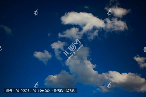 藍天白云