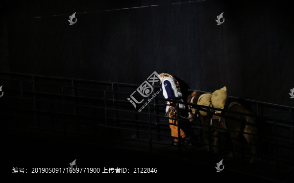 舞臺(tái)劇車夫馬匹搬運(yùn)東西