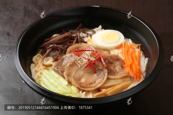 骨湯叉燒面