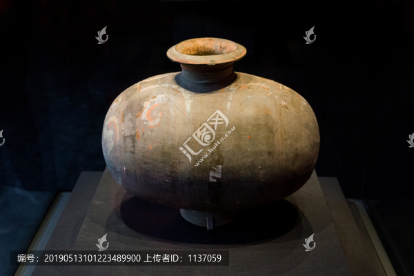 西漢彩繪繭形陶罐