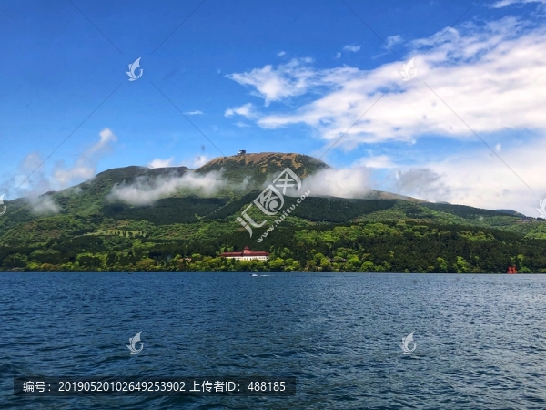 日本蘆之湖景色