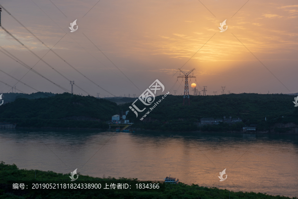 電力鐵塔