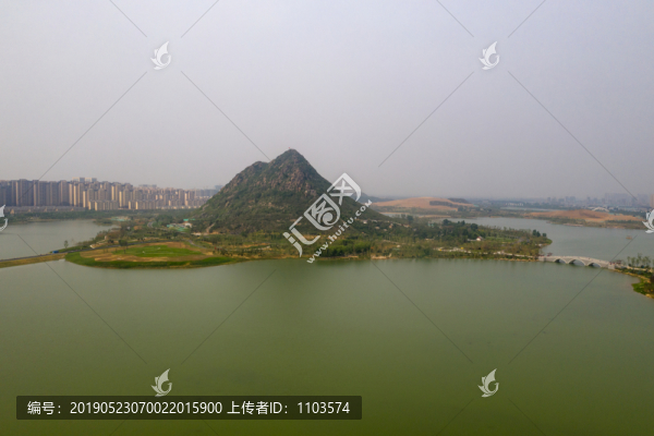 航拍濟(jì)南華山00