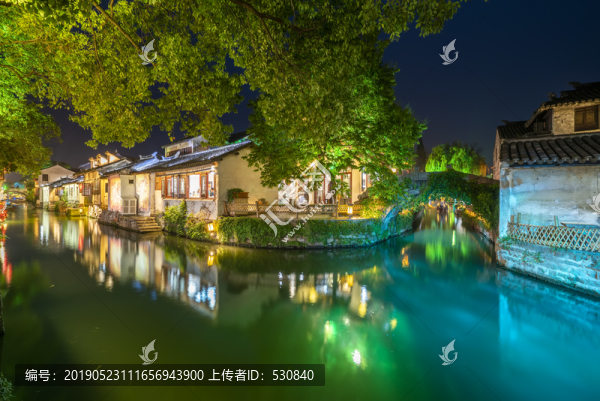 周莊古鎮(zhèn)夜景