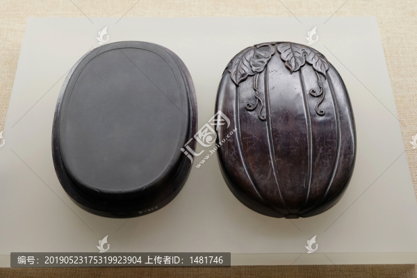 端石瓜形硯