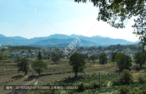 盧村遠景