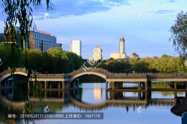 長春徳苑拱橋