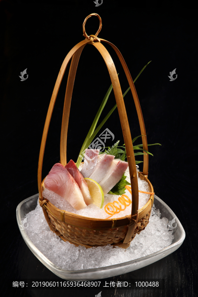 日料刺參料理