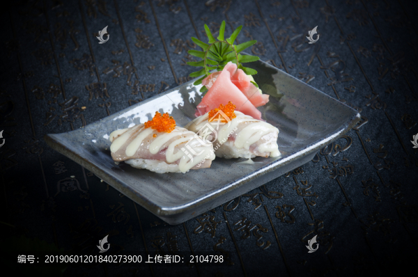 火焰醋青魚壽司