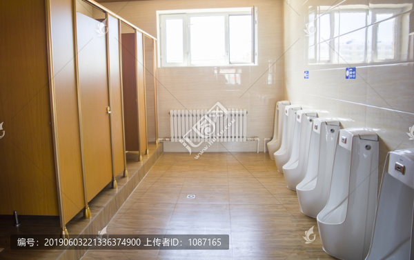 公共衛(wèi)生間