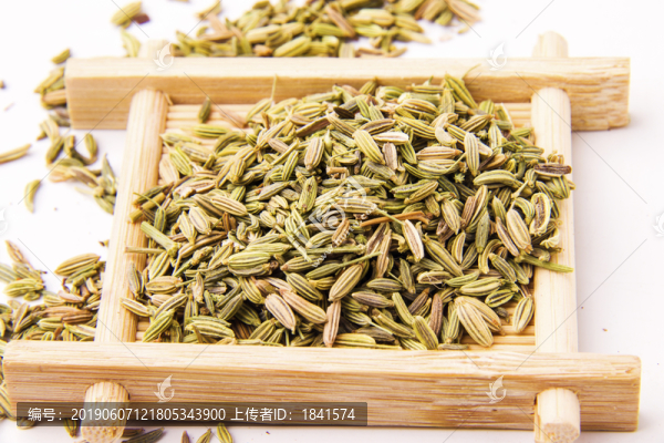 谷茴