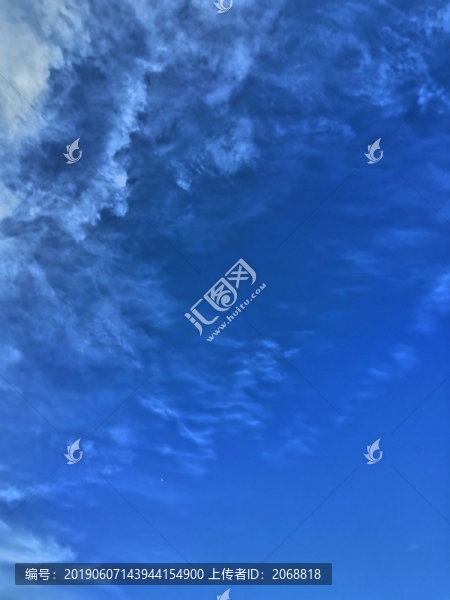 藍(lán)天白云