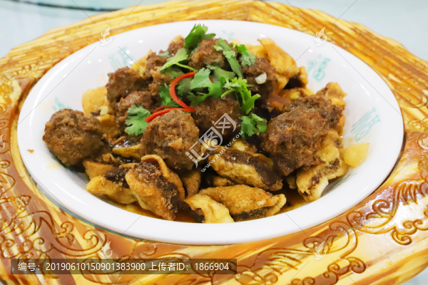 回族美食夾沙燒丸子