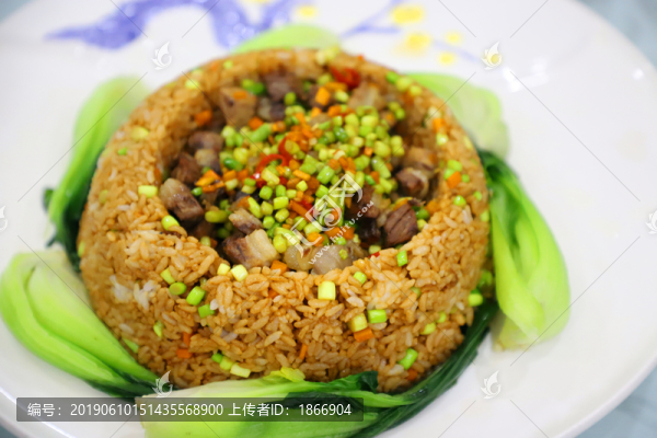 肉粒炒飯