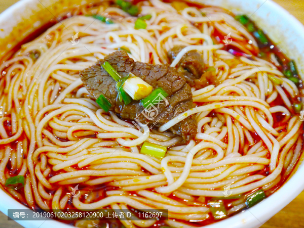成都牛肉米粉