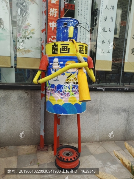 油桶雕塑彩繪