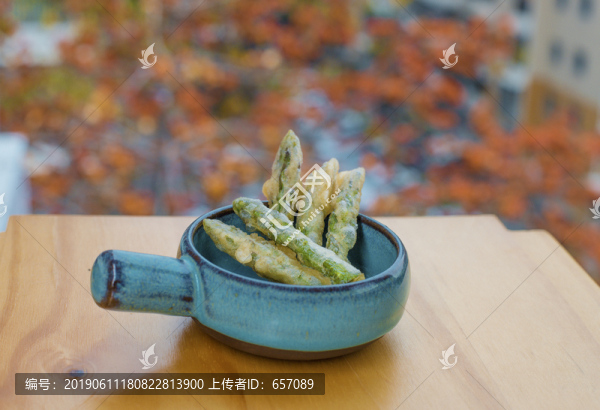 蘆筍天婦羅油炸蘆筍