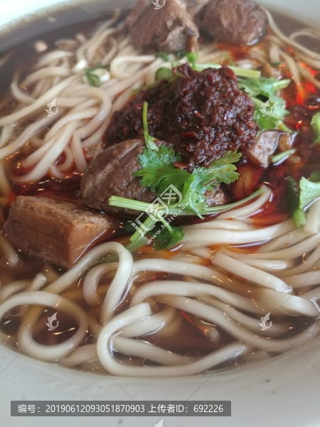 牛肉面