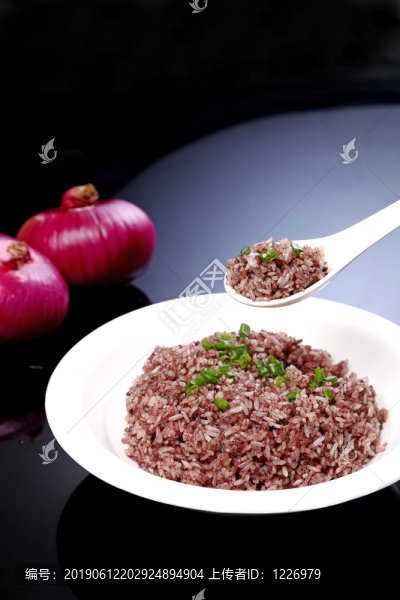 鴨血炒飯