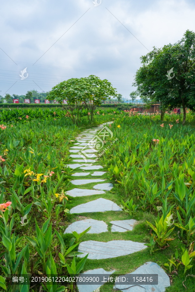 石頭石板路鄉(xiāng)間小路